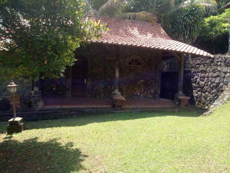 01 dijual villa elmonte di pegunungan anyer