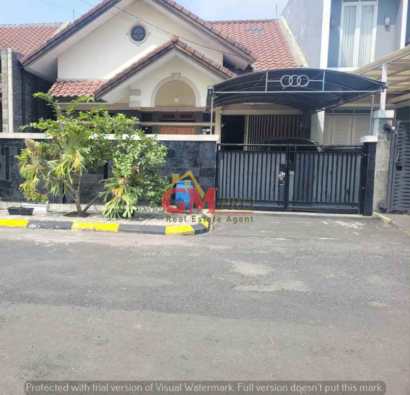 824 rumah terawat siap huni di batununggal bandung