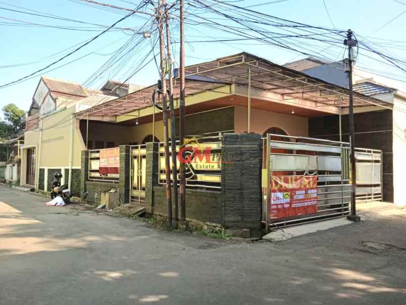 826 rumah terawat di kembar bkr bandung pusat