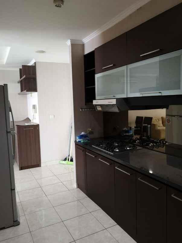 apartemen apartement frenchwalk moi