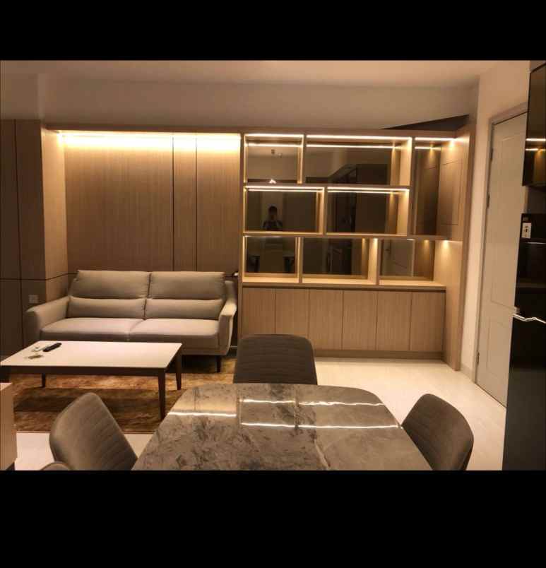 apartemen la viz pakuwon mall furnish