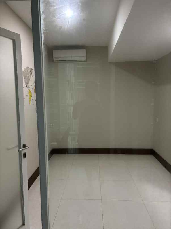 apartmen mataram city jual semi furnish luas