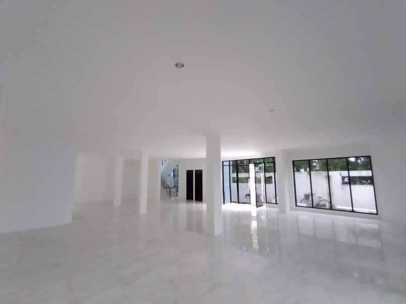 bangunan tempat usaha di raya kenjeran strategis