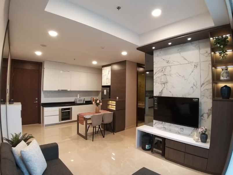 di sewa 2 br apartemen the elements jakarta selatan