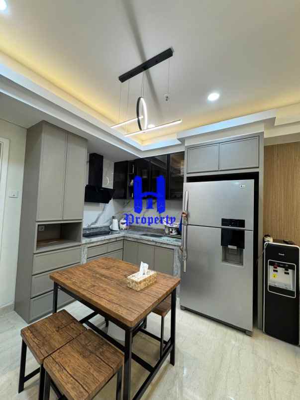dijual apartemen apartemen podomoro city