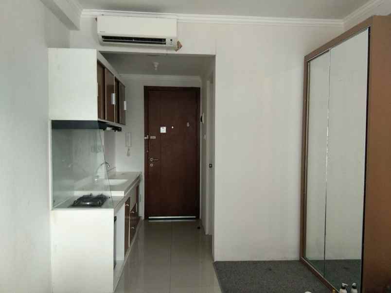 dijual apartemen jalan letjen m t haryono