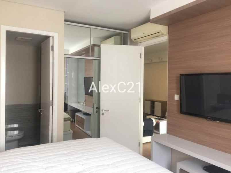 dijual apartemen kebayoran baru