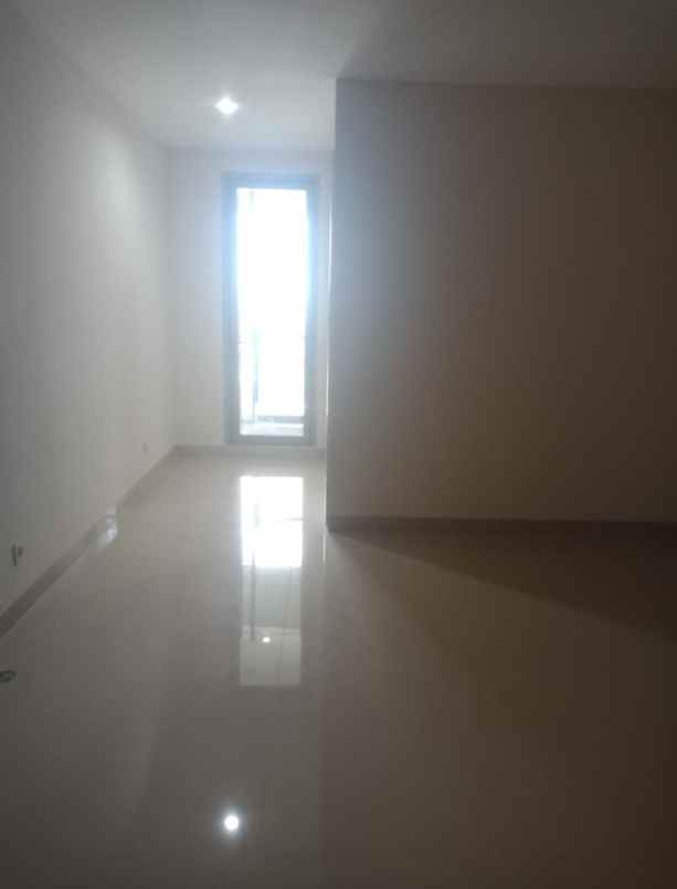 dijual apartemen mayjen sungkono