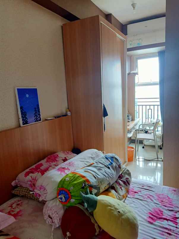 dijual apartemen pakuwon indah