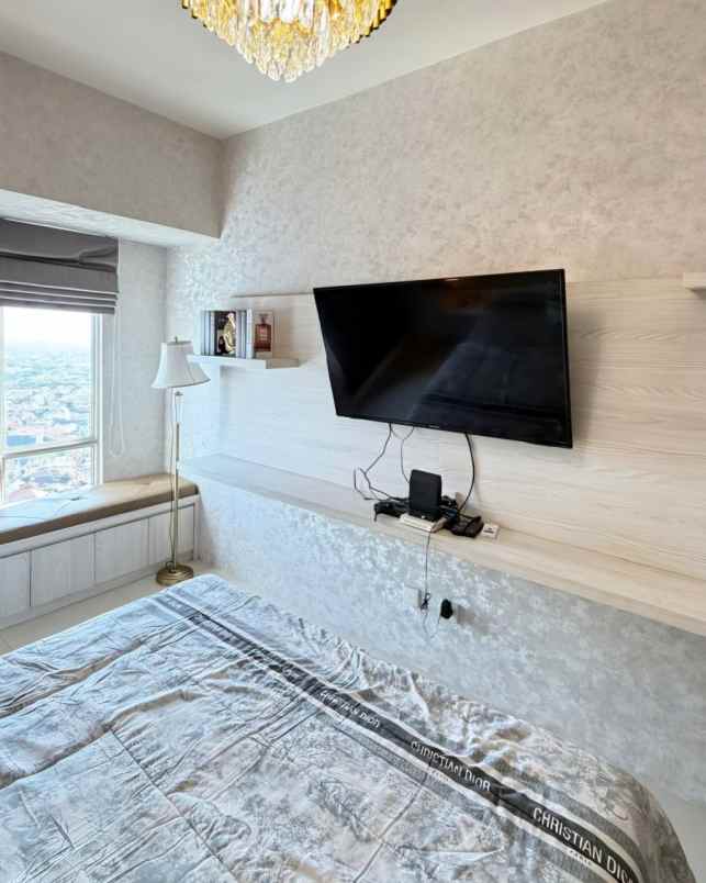 dijual apartemen pakuwon indah