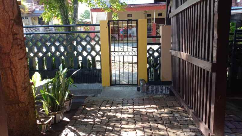 dijual cepat rumah kos manado