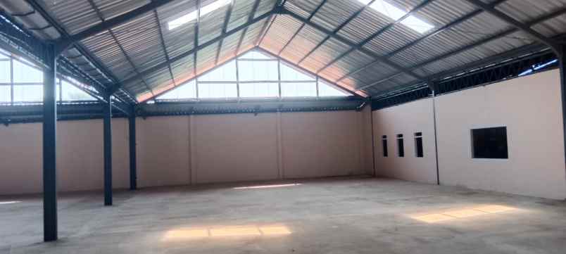 dijual disewakan gudang di semarang