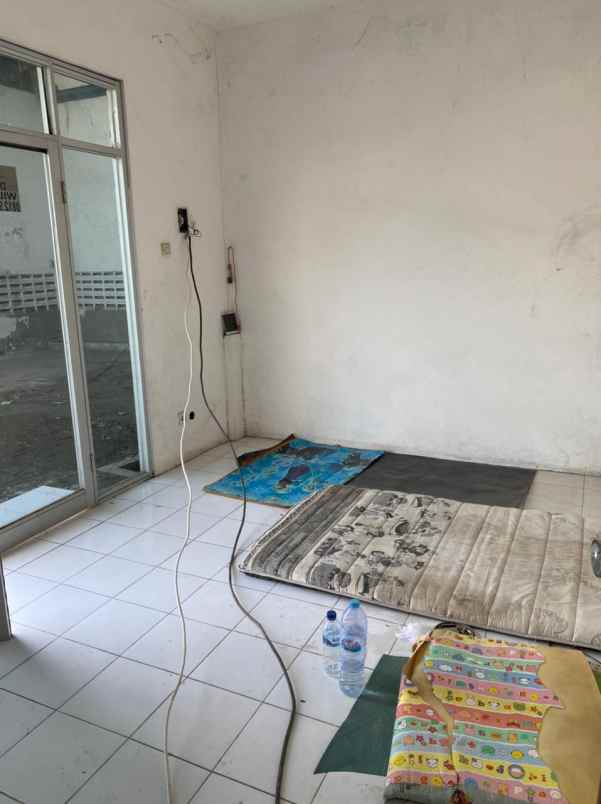 dijual gudang siap pakai di gresik