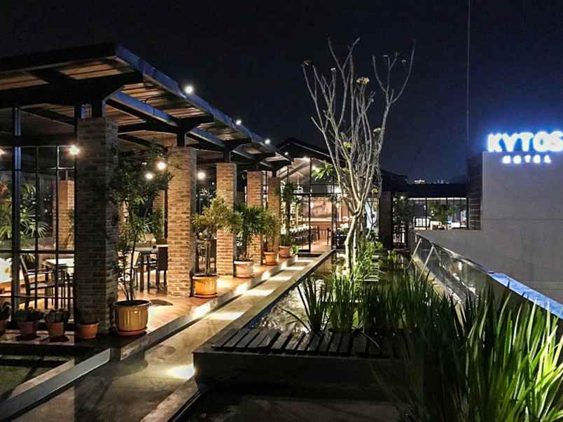 dijual hotel bandung 6 lantai