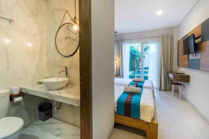 dijual hotel kayu aya seminyak