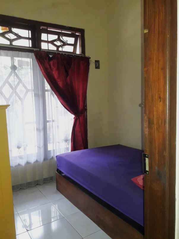 dijual kost blimbing