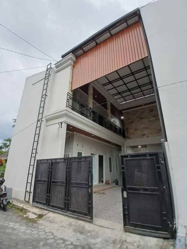 dijual kost jalan kaliurang km 14
