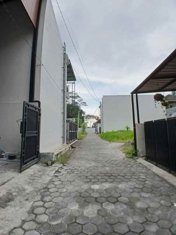 dijual kost jalan kaliurang km 14