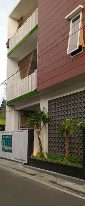 dijual kost jatimulyo pisangkipas