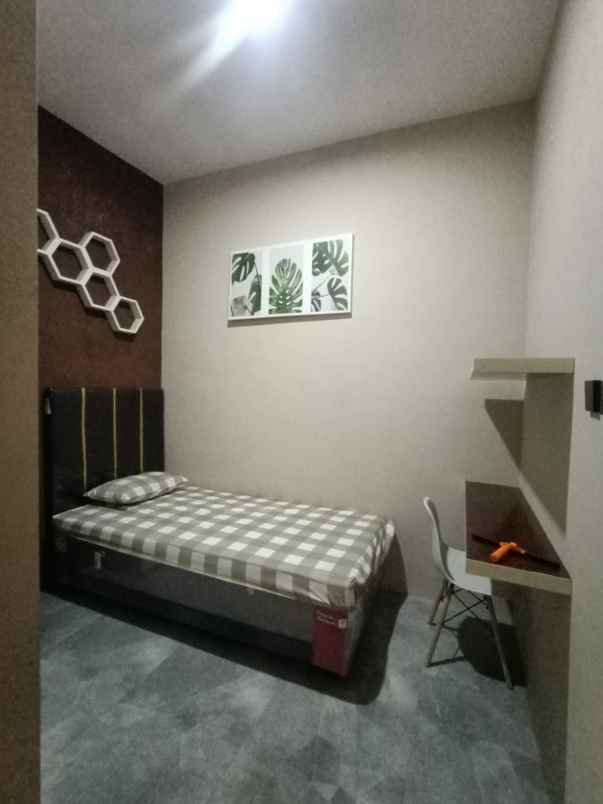 dijual kost jatimulyo pisangkipas