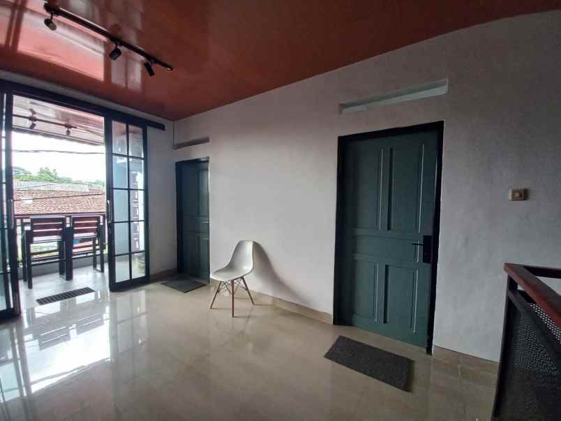 dijual kost pandanaran
