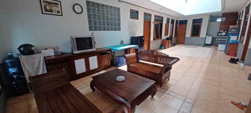 dijual kost sukakarya