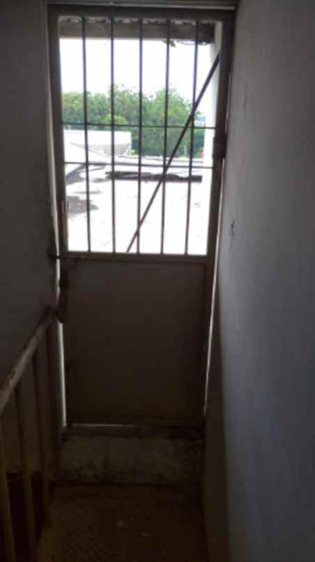 dijual ruko di jalan baliwerti surabaya