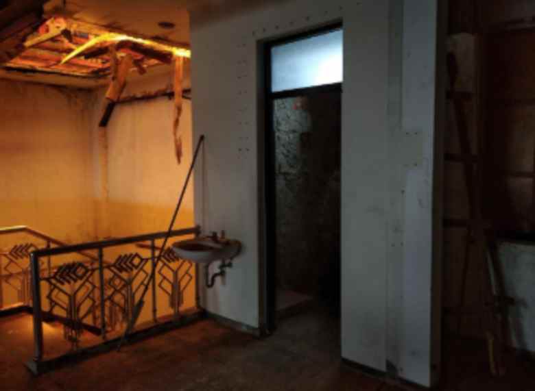 dijual ruko di jalan baliwerti surabaya