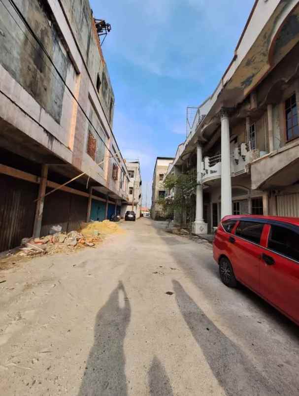 dijual ruko gandeng 3 di sebrang pasar pagi arengka