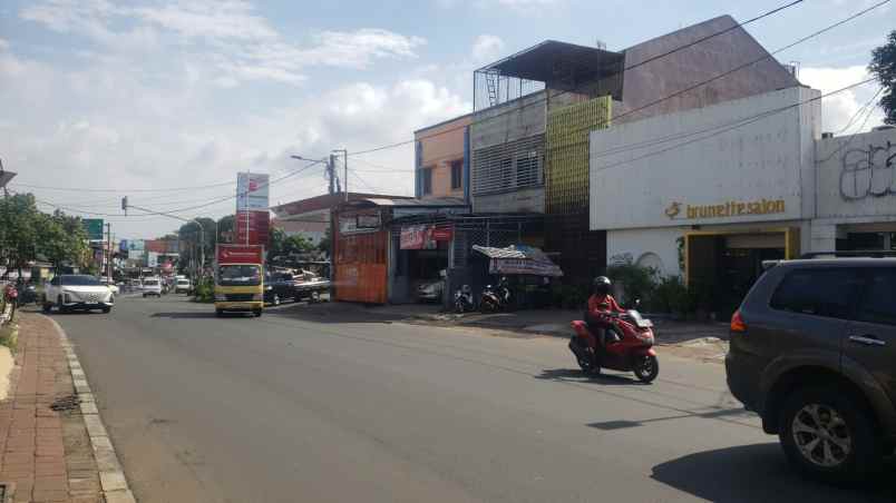 dijual ruko gudang kantor bangunan di jln kembang