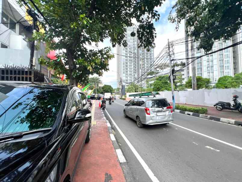 dijual ruko gudang kantor jalan cempaka putih raya