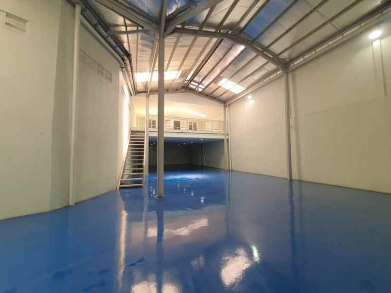 dijual ruko gudang kantor jalan raya bekasi cakung