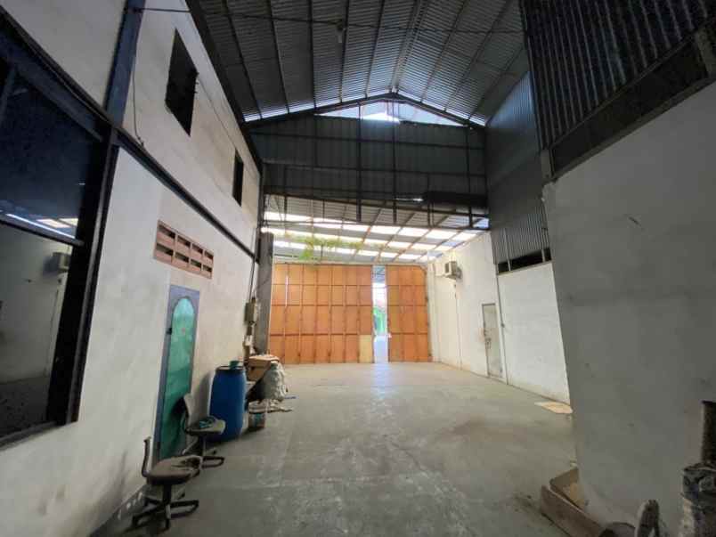 dijual ruko gudang kantor kaliabang tengah