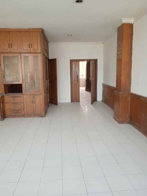 dijual ruko gudang kantor pondok jagung