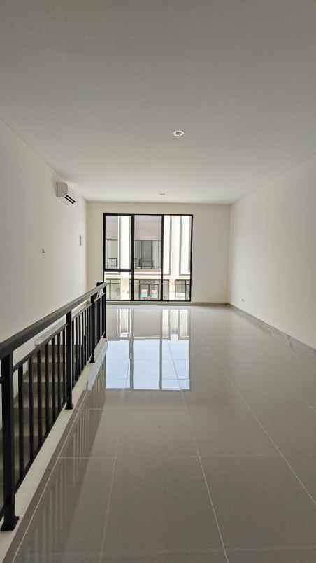 dijual ruko gudang kantor ruko sorrento grande west