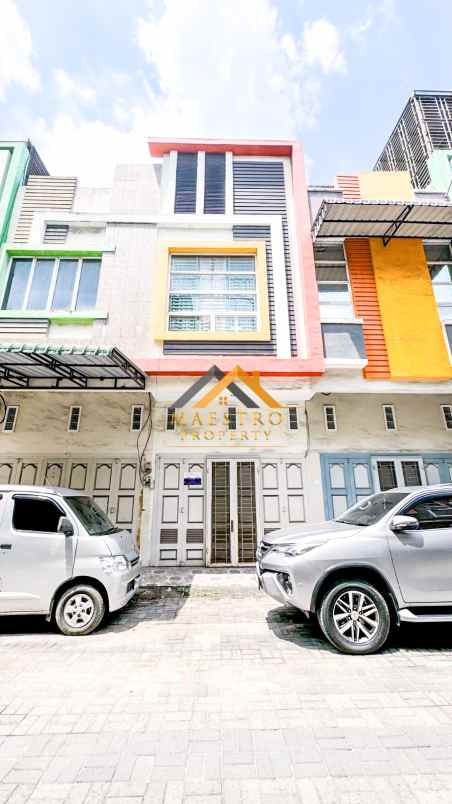 dijual ruko komplek brayan city dekat sutomo 2