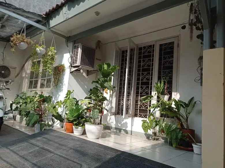 dijual rumah 1 lantai nego lokasi daerah kelapa gading