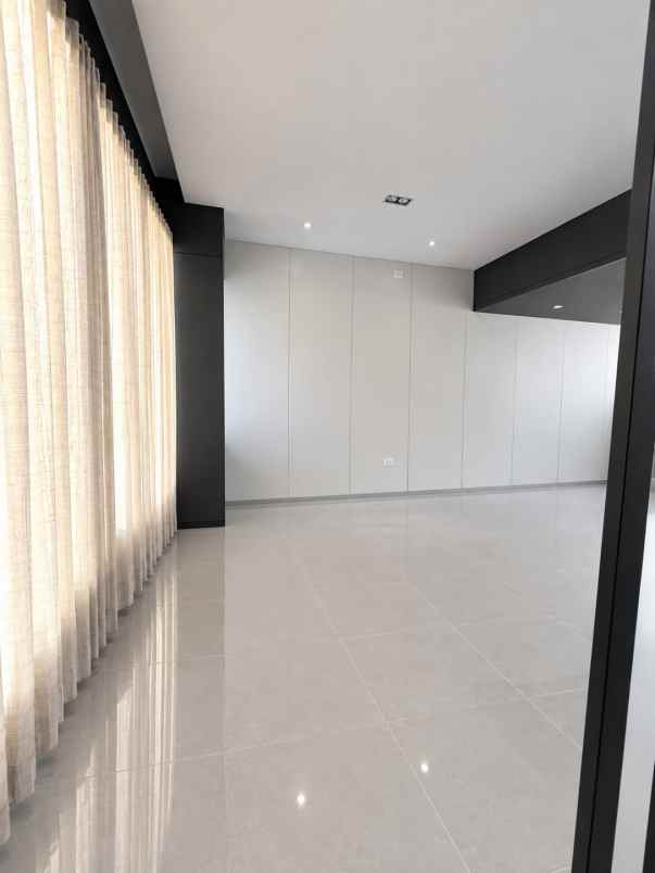 dijual rumah akeno grand kenjeran