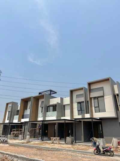 dijual rumah alam sutera 2