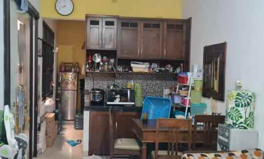 dijual rumah antapani