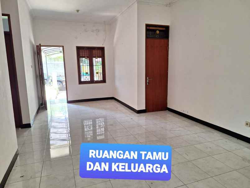 dijual rumah antapani