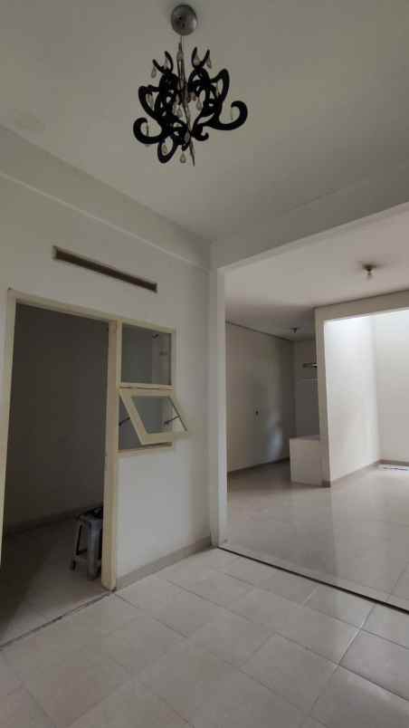 dijual rumah antapani kota bandung