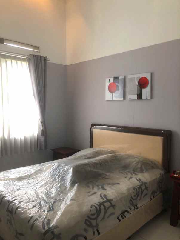 dijual rumah arcamanik cisaranten kulon