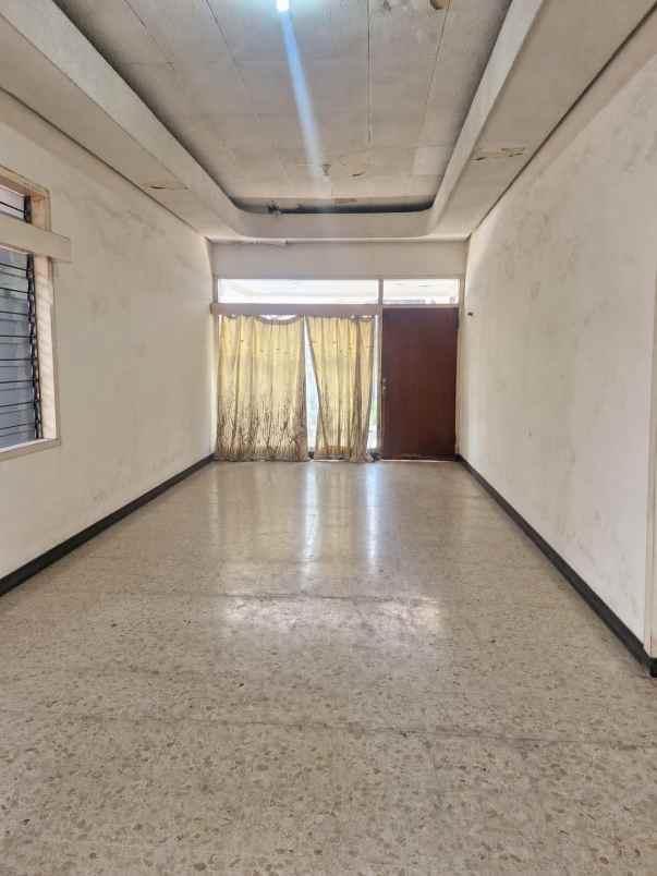 dijual rumah baratajaya surabaya pusat