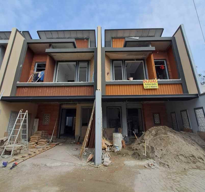 dijual rumah baru dekat toll kukusan beji depok