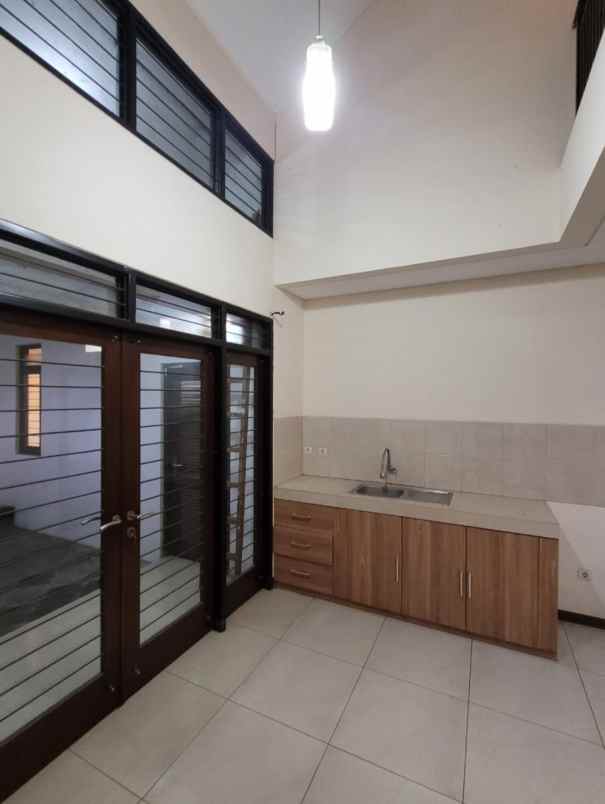 dijual rumah batununggal bandung