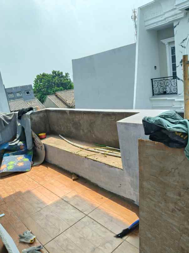 dijual rumah beji depok