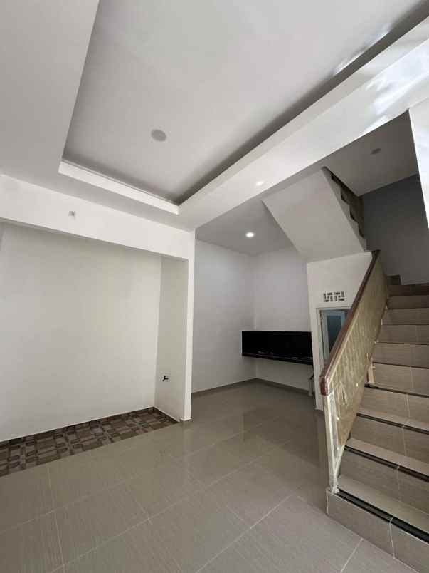 dijual rumah bogangin kedurus