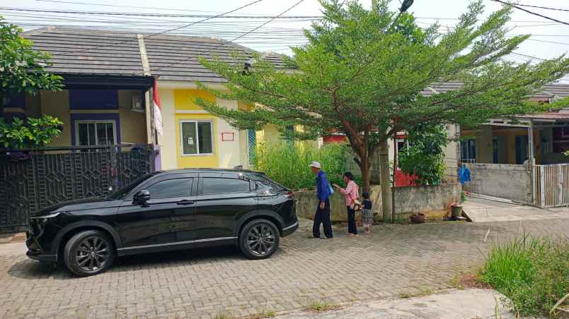 dijual rumah bojonggede bogor teras