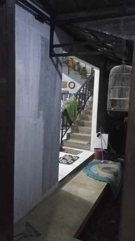 dijual rumah bojongsari depok
